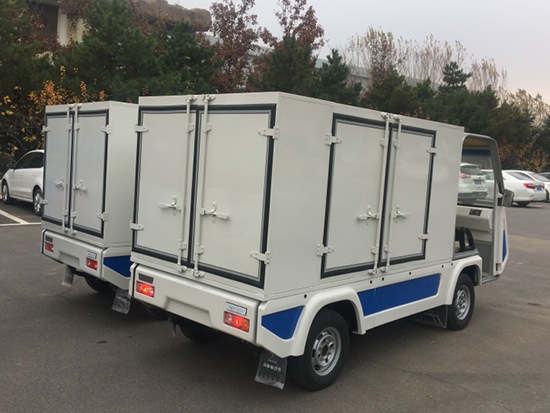 电动货箱车